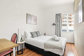Double Room in Kingsford - Next to the Station - Shared Bathroom Sydney